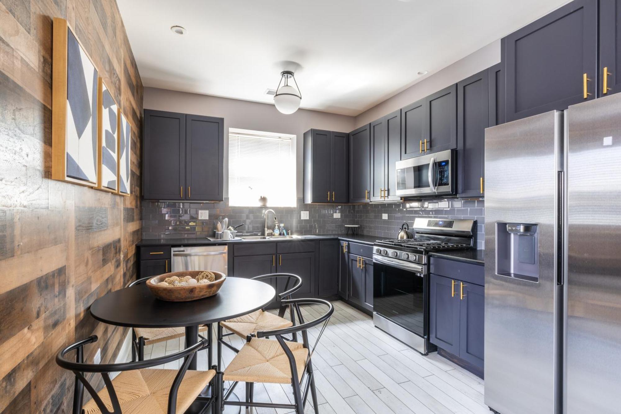 Kenwood Apartments, Downtown Hyde Park Чикаго Екстер'єр фото